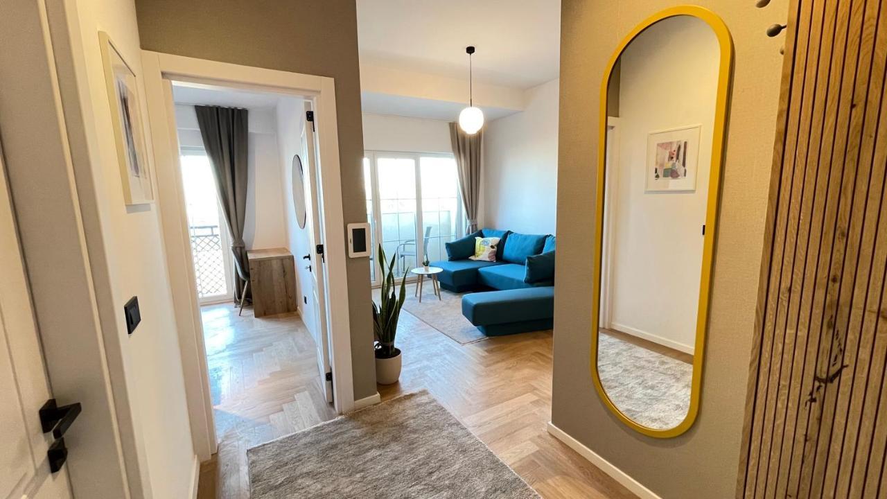 Floral Inn Pristina Eksteriør bilde